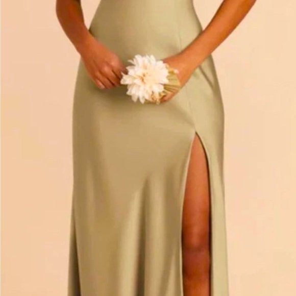 BRAND NEW (w/out tag) Birdy Grey Metalic Maxi Full Length Gown Size S Sleeveless - Picture 2 of 3